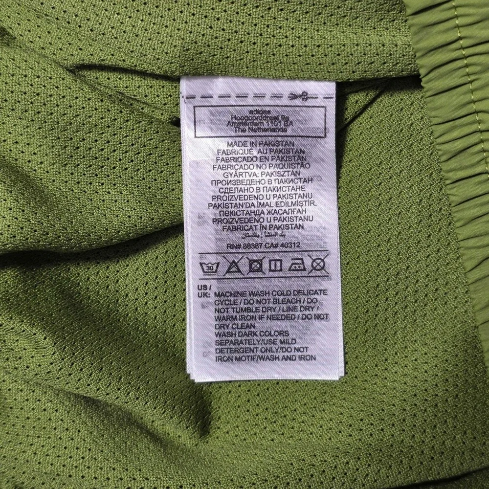 Adidas Originals Trefoil Essentials Woven Shorts Men's XL Olive Green NWT KA0674